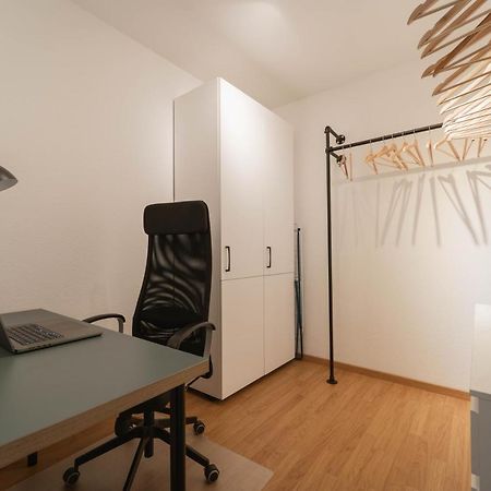 Raum921 - Stilvolles Apartment - Wlan, Tiefgarage, Kueche, Netflix Magdeburgo Exterior foto